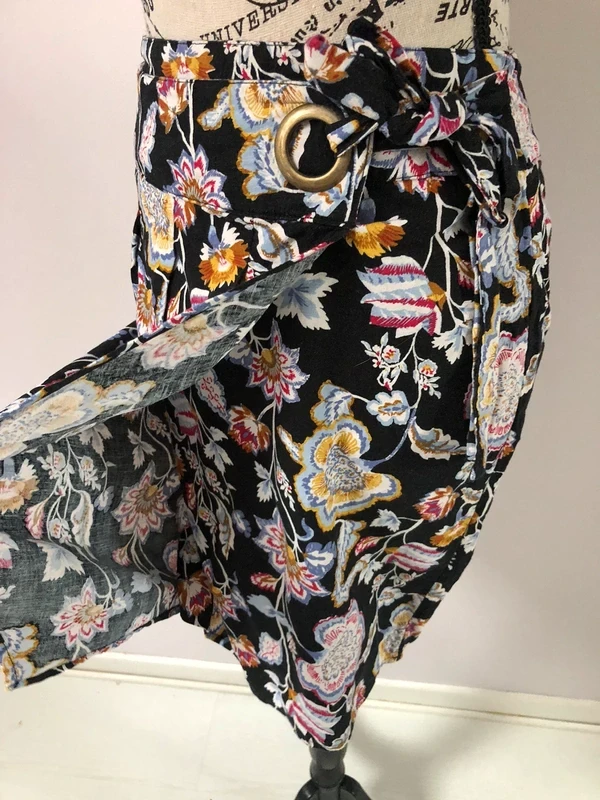 🖤 Falda drapeada floreada – Promod – T. 40 – Muy buen estado – photo 3